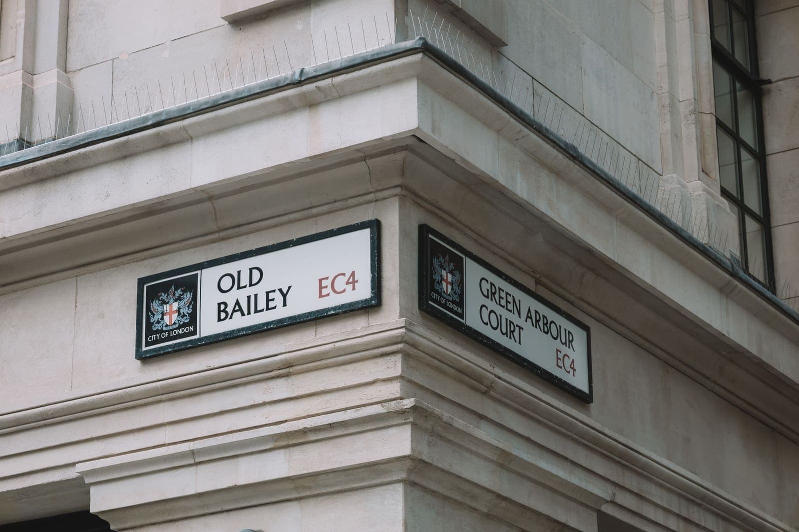 Exterior of a UK court building where tax tribunal cases are heard